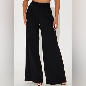 NWT Down The Hall Wide Leg Trouser - Black size XL